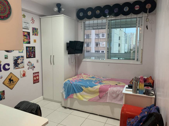 Imagem Apartamento com 4 Quartos à Venda, 140 m² em Icaraí - Niterói