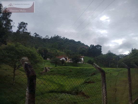 Imagem Casa com 14 Quartos à Venda, 86.000 m² em Araújo - Nazaré Paulista