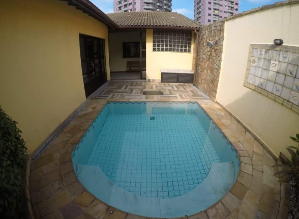 Imagem Casa com 3 Quartos à Venda, 360 m² em Canto Do Forte - Praia Grande Imagem Casa com 3 Quartos à Venda, 360 m² em Canto Do Forte - Praia Grande