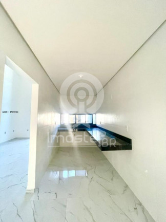 Imagem Casa com 4 Quartos à Venda, 248 m² em Urucunema - Eusébio