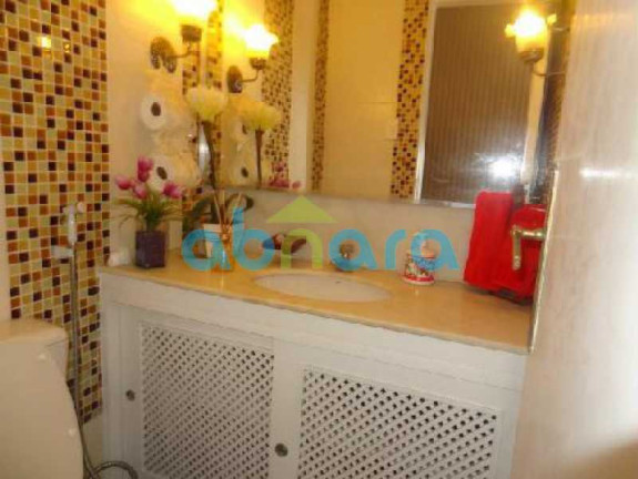 Foto do imóvel Cobertura com 3 Quartos à Venda, 300 m² em Copacabana - Rio De Janeiro
