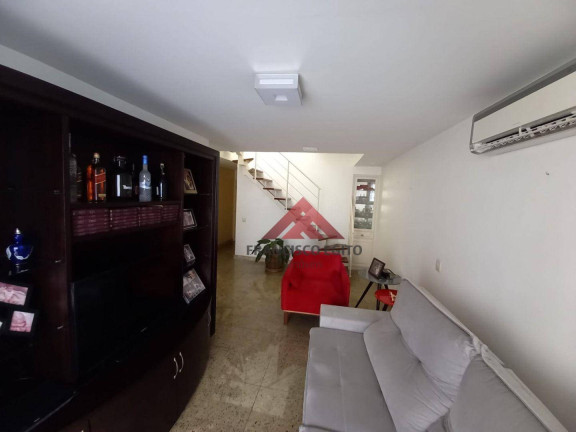 Imagem Cobertura com 3 Quartos à Venda, 341 m² em Icaraí - Niterói Imagem Cobertura com 3 Quartos à Venda, 341 m² em Icaraí - Niterói
