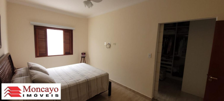 Imagem Sobrado com 5 Quartos à Venda, 372 m² em Indaiá - Caraguatatuba Imagem Sobrado com 5 Quartos à Venda, 372 m² em Indaiá - Caraguatatuba