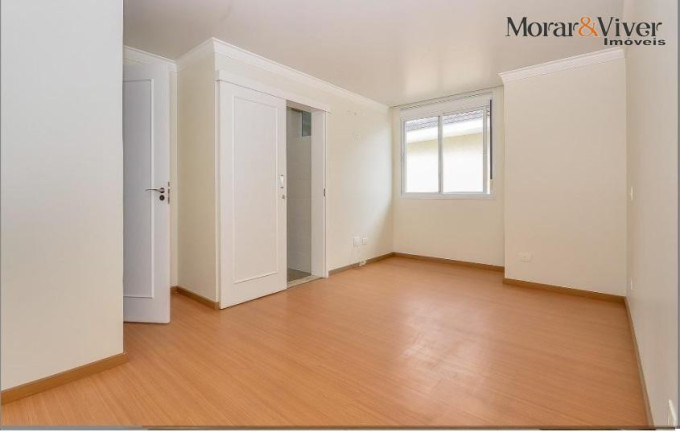 Imagem Casa com 4 Quartos à Venda, 273 m² em Santa Felicidade - Curitiba