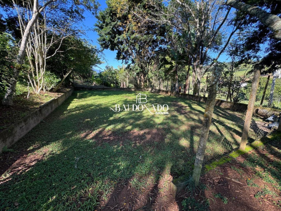 Imagem Imóvel com 4 Quartos à Venda, 3.500 m² em Centro - Extrema Imagem Imóvel com 4 Quartos à Venda, 3.500 m² em Centro - Extrema