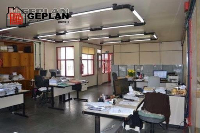 Imagem Casa com 8 Quartos à Venda, 1.300 m² em Cambuci - São Paulo Imagem Casa com 8 Quartos à Venda, 1.300 m² em Cambuci - São Paulo