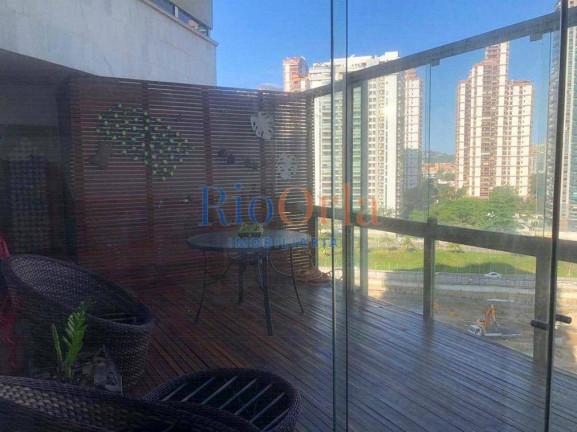 Imagem Apartamento com 3 Quartos à Venda, 229 m² em Barra Da Tijuca - Rio De Janeiro