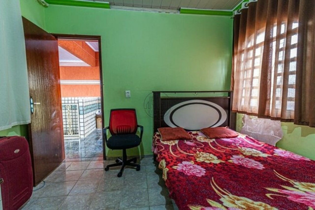 Imagem Casa com 4 Quartos à Venda, 300 m² em Samambaia Norte (samambaia) - Brasília Imagem Casa com 4 Quartos à Venda, 300 m² em Samambaia Norte (samambaia) - Brasília