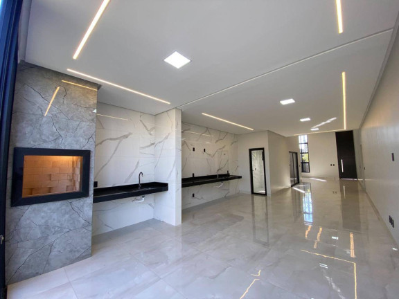 Imagem Casa com 3 Quartos à Venda, 177 m² em Do Turista 2ª Etapa - Caldas Novas Imagem Casa com 3 Quartos à Venda, 177 m² em Do Turista 2ª Etapa - Caldas Novas