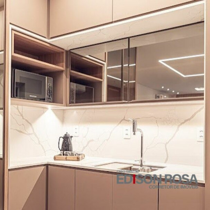 Imagem Apartamento com 3 Quartos à Venda, 104 m² em Centro - Florianópolis