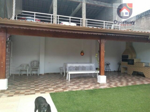 Imagem Sobrado com 4 Quartos à Venda, 300 m² em Jordanópolis - Arujá Imagem Sobrado com 4 Quartos à Venda, 300 m² em Jordanópolis - Arujá