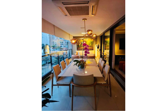 Imagem Apartamento com 4 Quartos à Venda, 184 m² em Moema - São Paulo