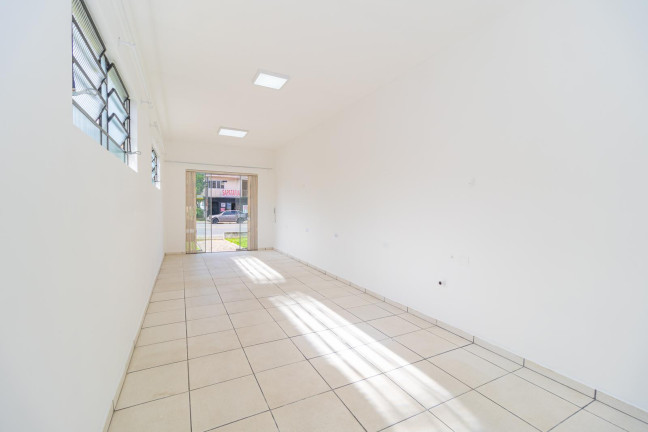 Imagem Sala Comercial para Alugar, 34 m² em Santa Felicidade - Curitiba Imagem Sala Comercial para Alugar, 34 m² em Santa Felicidade - Curitiba