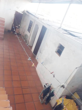 Imagem Casa com 2 Quartos à Venda, 137 m² em Olímpico - Londrina