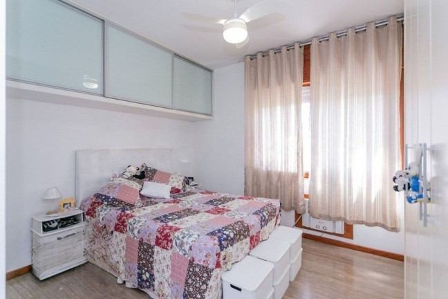 Imagem Cobertura com 4 Quartos à Venda, 202 m² em Jardim Lindóia - Porto Alegre Imagem Cobertura com 4 Quartos à Venda, 202 m² em Jardim Lindóia - Porto Alegre