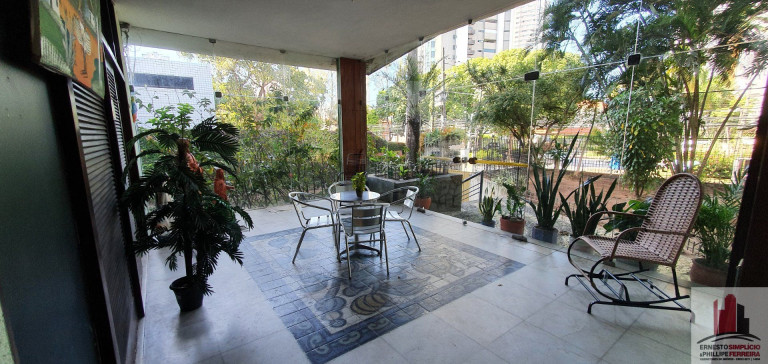 Imagem Casa com 7 Quartos à Venda, 780 m² em Monteiro - Recife