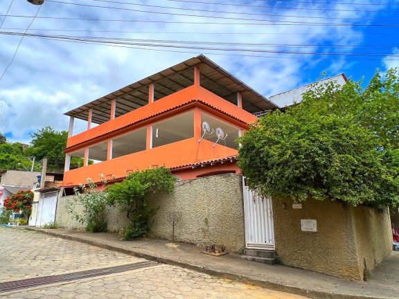 Imagem Casa com 3 Quartos à Venda, 200 m² em Luiz Iglésias - Colatina