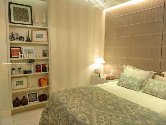 Imagem Apartamento com 4 Quartos à Venda, 131 m² em Barra Da Tijuca - Rio De Janeiro Imagem Apartamento com 4 Quartos à Venda, 131 m² em Barra Da Tijuca - Rio De Janeiro