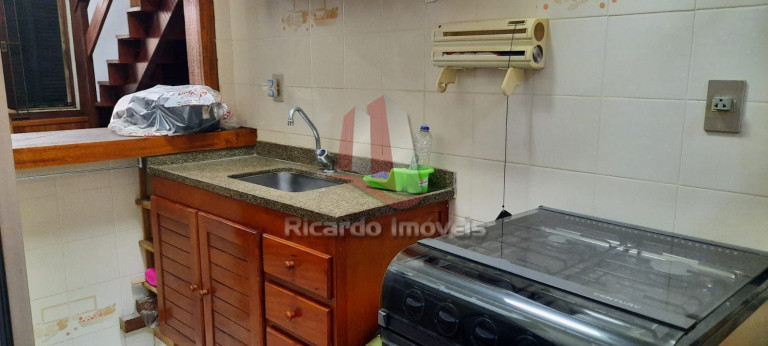 Imagem Imóvel com 2 Quartos à Venda, 80 m²