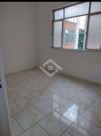 Imagem Apartamento com 2 Quartos à Venda, 85 m² em Centro - Niterói Imagem Apartamento com 2 Quartos à Venda, 85 m² em Centro - Niterói