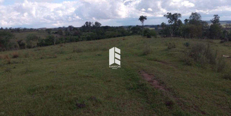 Imagem Imóvel com 1 Quarto à Venda, 2.200.000.000 m² em Zona Rural - São Pedro Do Sul