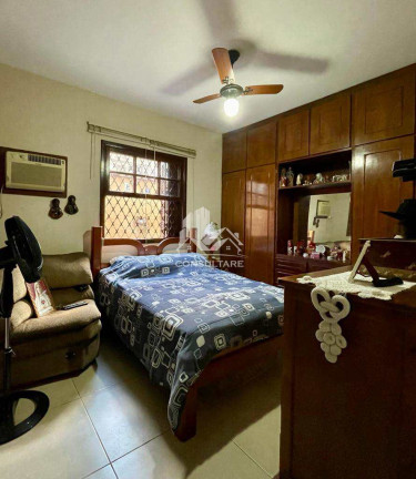 Imagem Casa com 3 Quartos à Venda, 126 m² em Marapé - Santos