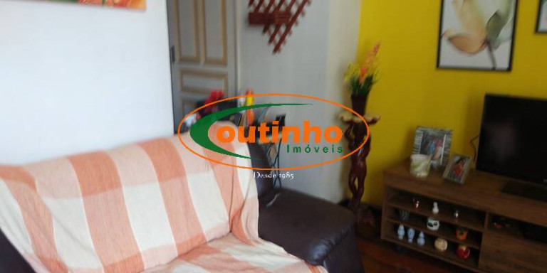 Imagem Apartamento com 4 Quartos à Venda, 140 m² em Tijuca - Rio De Janeiro Imagem Apartamento com 4 Quartos à Venda, 140 m² em Tijuca - Rio De Janeiro