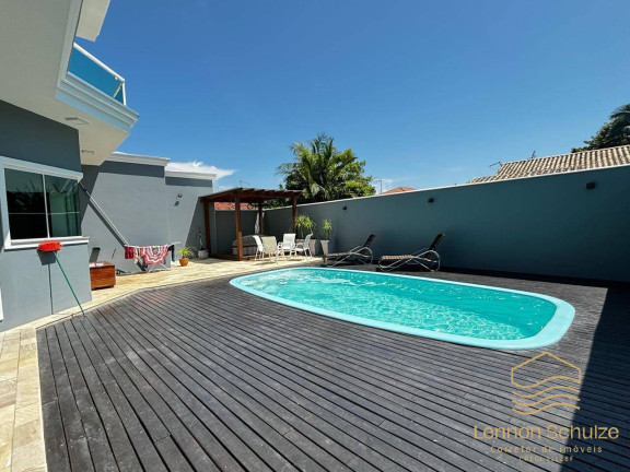 Imagem Casa com 5 Quartos à Venda, 433 m² em Centro - Balneário Barra Do Sul Imagem Casa com 5 Quartos à Venda, 433 m² em Centro - Balneário Barra Do Sul