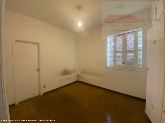 Imagem Casa com 3 Quartos à Venda, 150 m² em Loteamento Lanfranchi - Taubaté Imagem Casa com 3 Quartos à Venda, 150 m² em Loteamento Lanfranchi - Taubaté