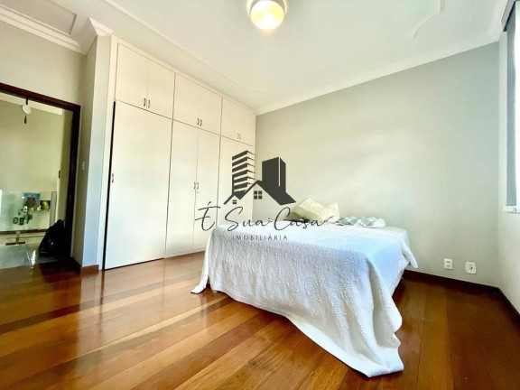 Imagem Casa com 4 Quartos à Venda, 250 m² em Arvoredo - Contagem