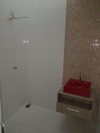 Imagem Sobrado com 3 Quartos à Venda, 420 m² em Guarujá - Cascavel