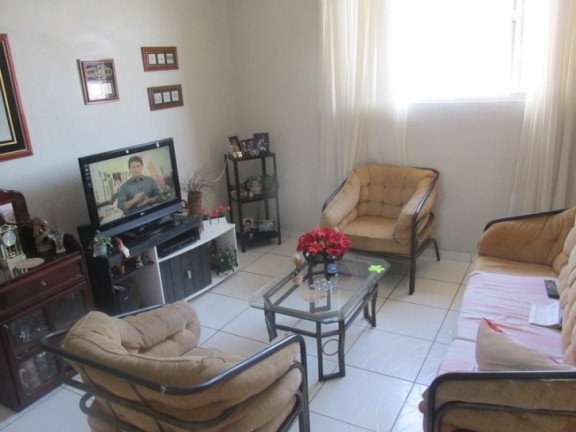 Imagem Apartamento com 2 Quartos à Venda, 76 m² em Embaré - Santos