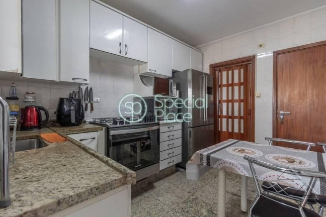 Imagem Apartamento com 3 Quartos à Venda, 181 m² em Vila Romana - São Paulo