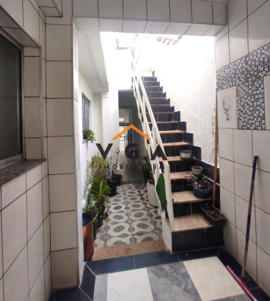 Imagem Casa com 5 Quartos à Venda, 220 m² em Jardim Helena - Ferraz De Vasconcelos