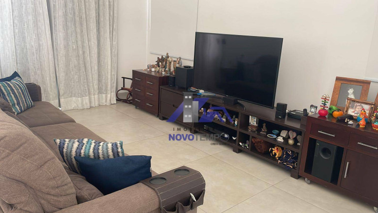 Imagem Casa com 3 Quartos à Venda, 337 m² em Alphaville - Santana De Parnaíba Imagem Casa com 3 Quartos à Venda, 337 m² em Alphaville - Santana De Parnaíba