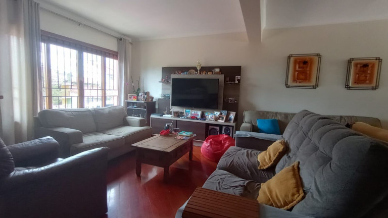 Imagem Casa com 3 Quartos à Venda, 220 m² em Espírito Santo - Porto Alegre