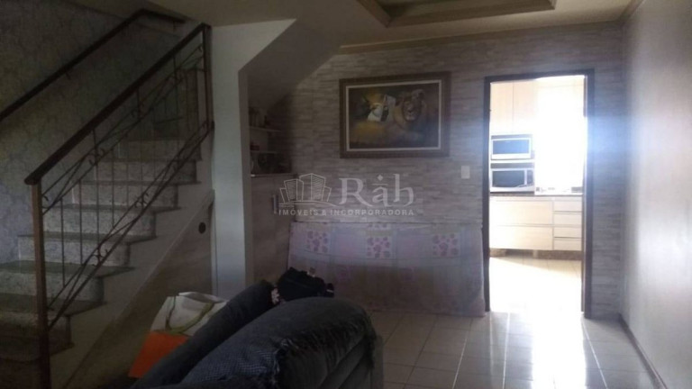 Imagem Sobrado com 3 Quartos à Venda, 120 m² em Centro - Balneário Camboriú Imagem Sobrado com 3 Quartos à Venda, 120 m² em Centro - Balneário Camboriú