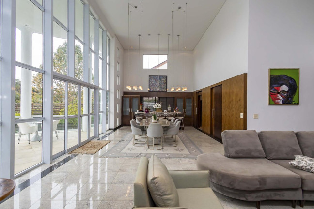 Imagem Sobrado com 4 Quartos à Venda, 461 m² em Vista Alegre - Curitiba Imagem Sobrado com 4 Quartos à Venda, 461 m² em Vista Alegre - Curitiba