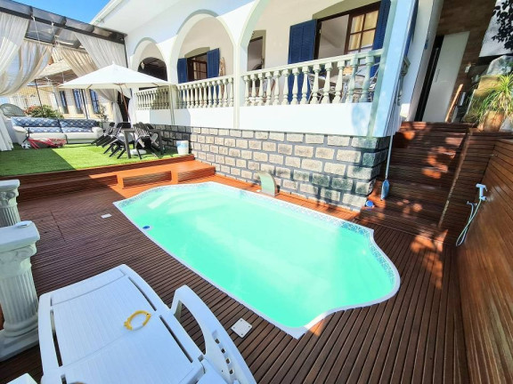 Imagem Casa com 4 Quartos à Venda, 220 m² em Itaguaçu - Florianópolis Imagem Casa com 4 Quartos à Venda, 220 m² em Itaguaçu - Florianópolis