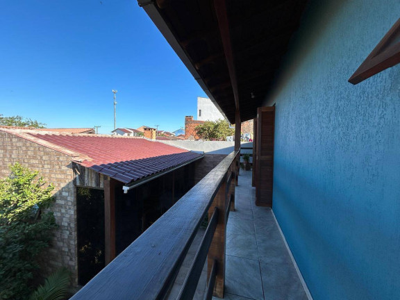 Imagem Casa com 3 Quartos à Venda, 275 m² em Porto Verde - Alvorada