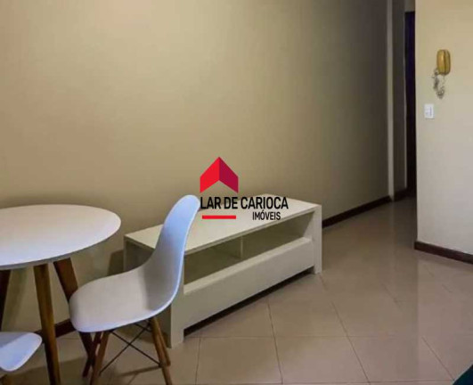 Imagem Apartamento com 1 Quarto à Venda, 30 m² em Leblon - Rio De Janeiro Imagem Apartamento com 1 Quarto à Venda, 30 m² em Leblon - Rio De Janeiro