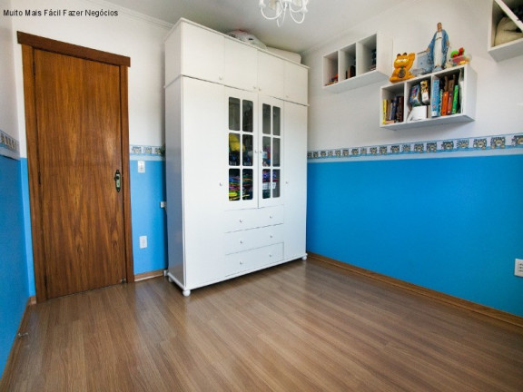 Imagem Sobrado com 3 Quartos à Venda, 266 m² em Aberta Dos Morros - Porto Alegre
