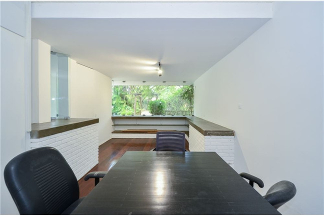 Imagem Casa com 4 Quartos à Venda,  em Morumbi - São Paulo