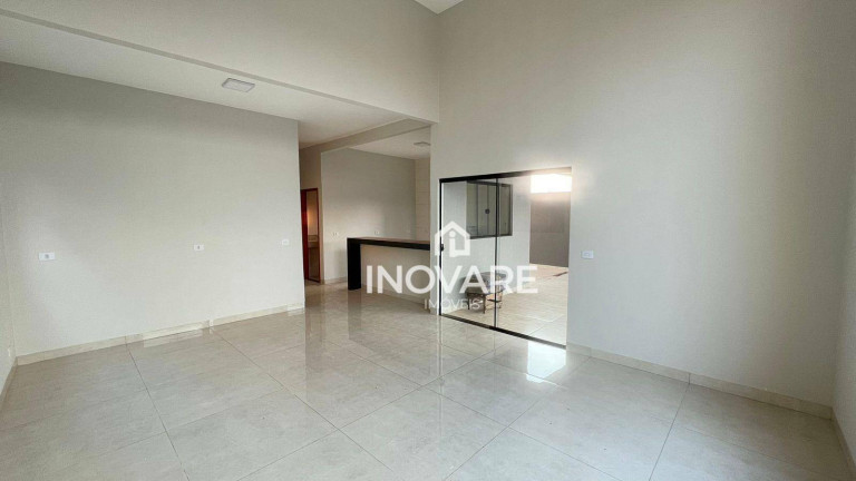 Imagem Casa com 3 Quartos à Venda, 124 m² em Araporã - Mg - Araporã Imagem Casa com 3 Quartos à Venda, 124 m² em Araporã - Mg - Araporã