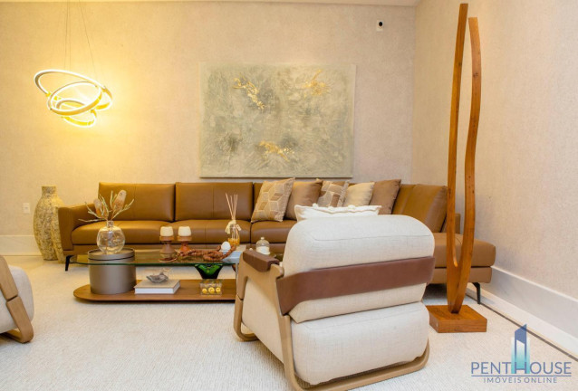 Imagem Apartamento com 3 Quartos à Venda, 135 m² em Centro - Balneário Camboriú