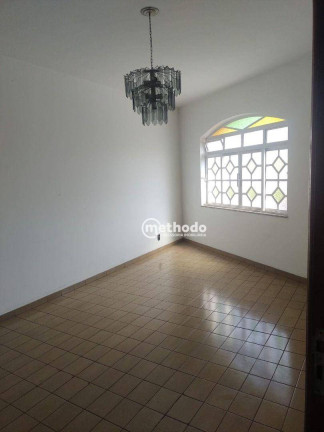 Imagem Casa com 3 Quartos à Venda, 300 m² em Vila Mota - Bragança Paulista Imagem Casa com 3 Quartos à Venda, 300 m² em Vila Mota - Bragança Paulista