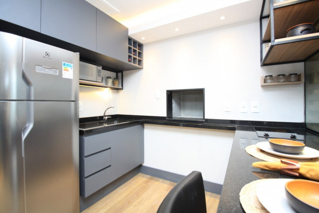 Imagem Imóvel com 1 Quarto à Venda, 41 m² em Auxiliadora - Porto Alegre Imagem Imóvel com 1 Quarto à Venda, 41 m² em Auxiliadora - Porto Alegre