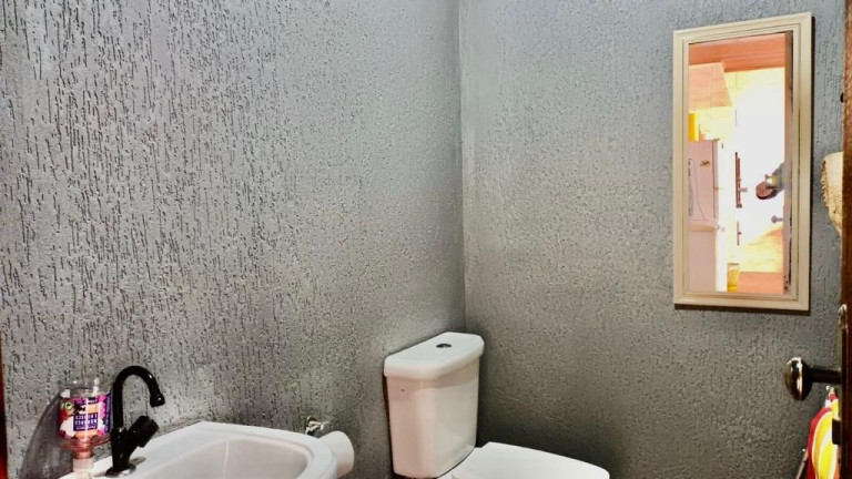 Imagem Casa com 3 Quartos à Venda, 240 m² em Campo De Santana - Curitiba
