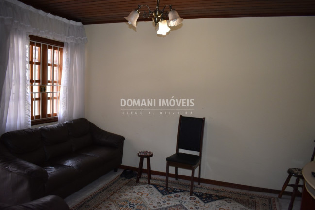 Imagem Casa com 4 Quartos à Venda, 173 m² em Região Do Jaguaribe - Campos Do Jordão