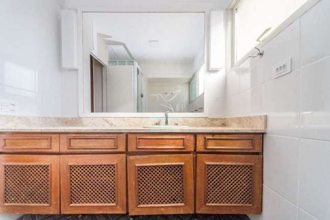 Imagem Apartamento com 3 Quartos à Venda, 121 m² em Itaim Bibi - São Paulo